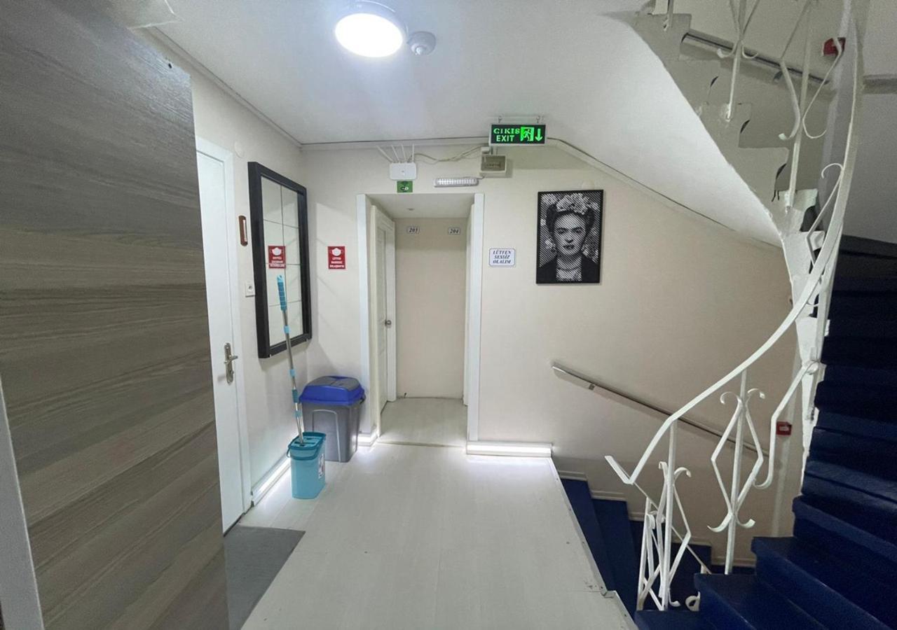 Meydan Pansiyon Uskudar Hotel Istanboel Buitenkant foto